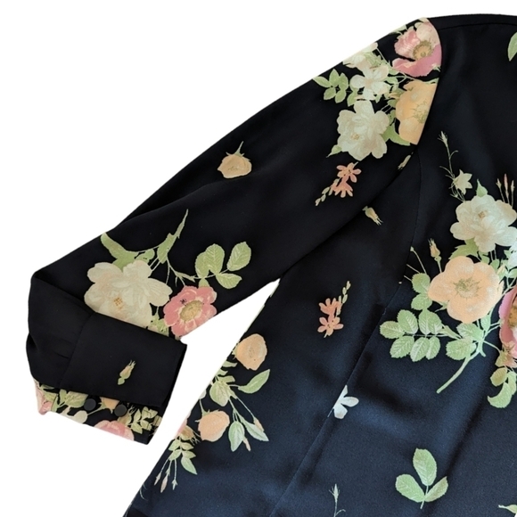 Leith Whimsigoth black floral long sleeve plunging keyhole back short dress sz S - Picture 3 of 7